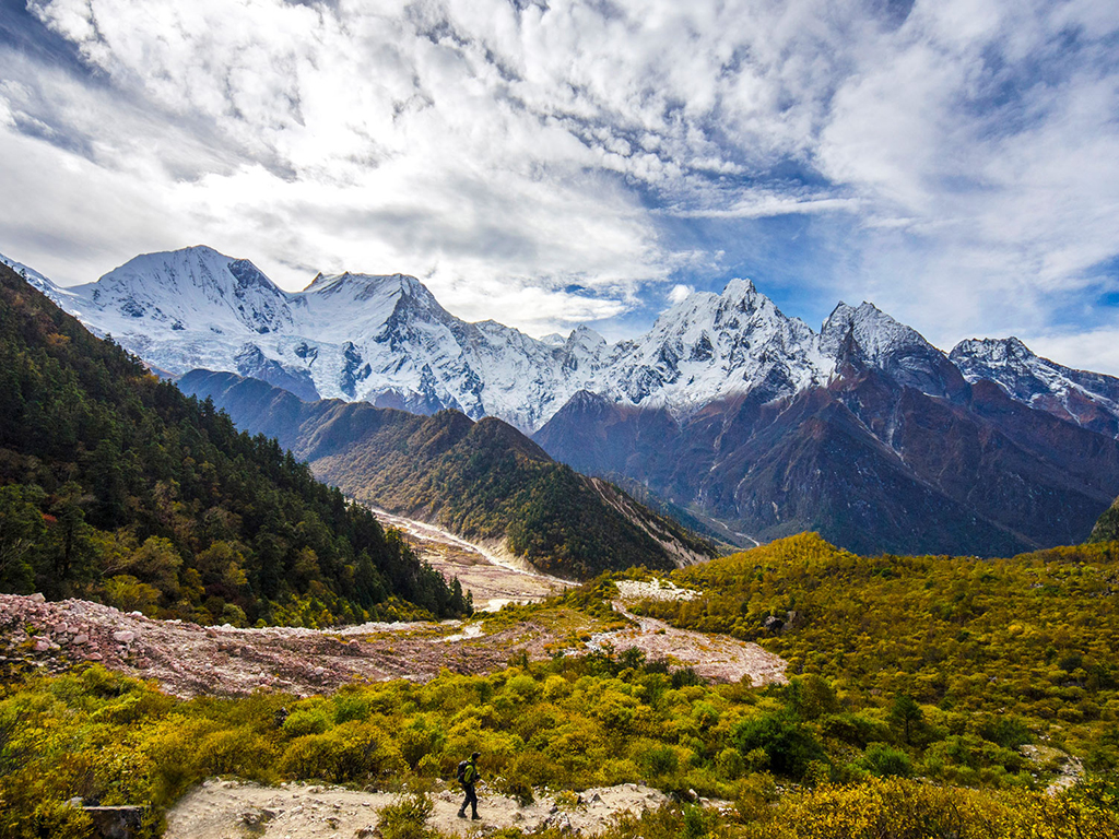 Manaslu Circuit Trek